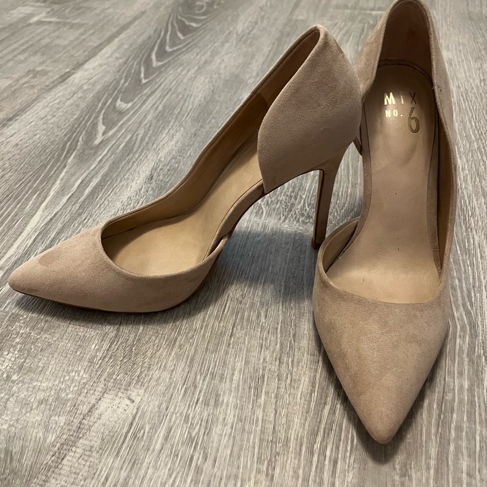 Mic No 6 heels - Picture 2 of 6